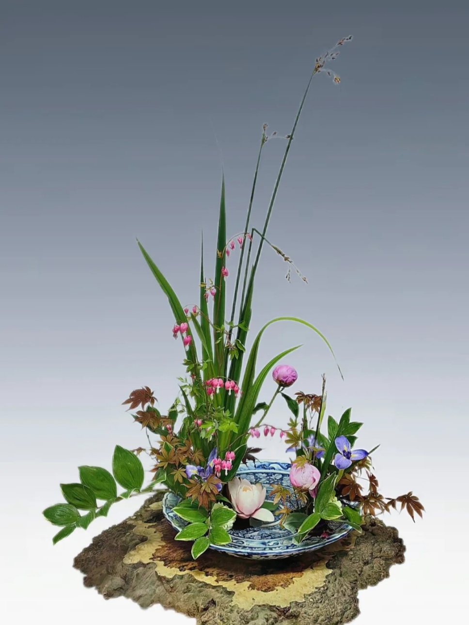 33個牡丹芍藥插花作品,盡現(xiàn)谷雨時節(jié)繁盛春光 33個牡丹芍藥插花作品,盡現(xiàn)谷雨時節(jié)繁盛春光