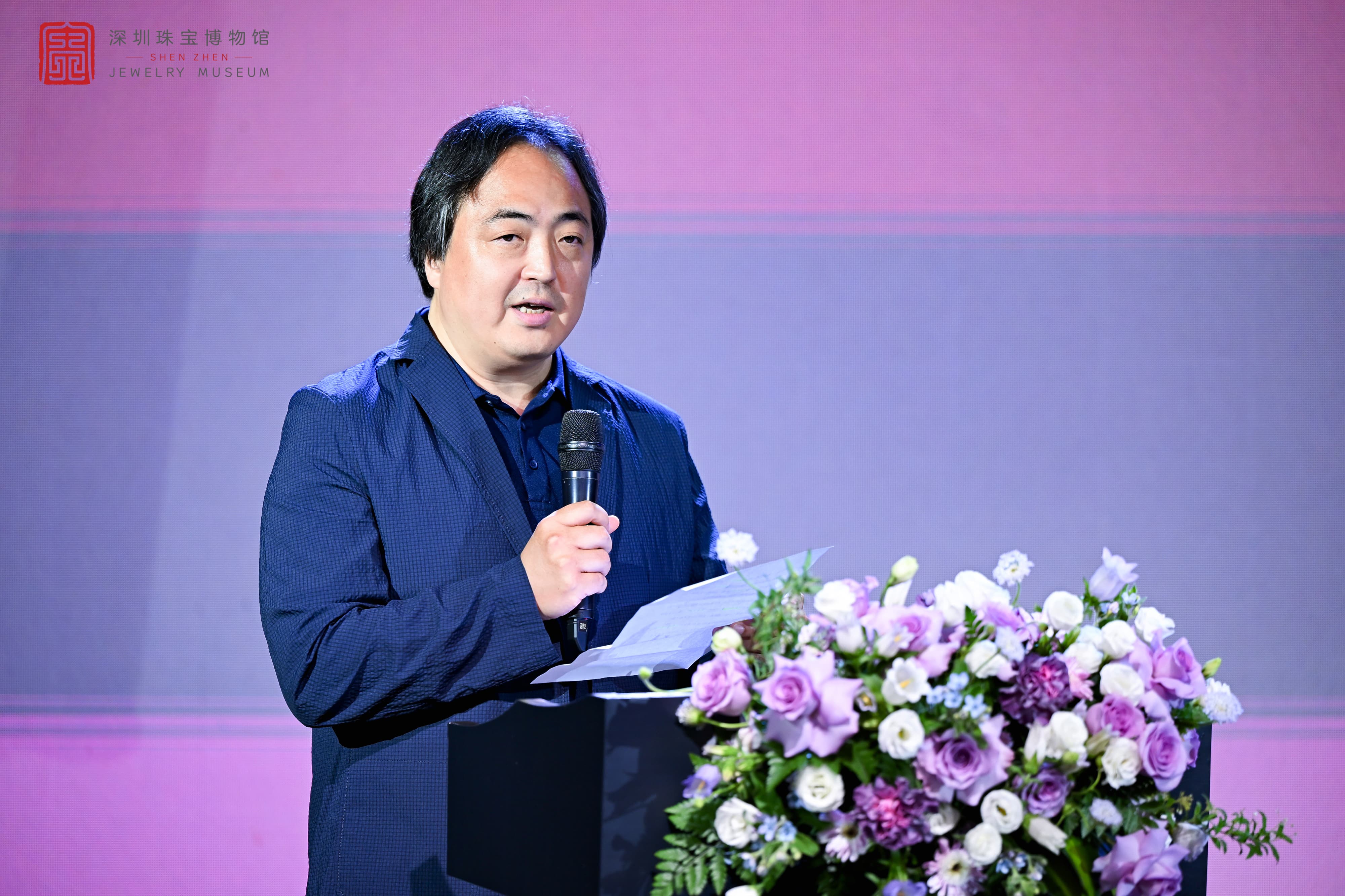 黄金沉香共舞禅意 京绣丝线织就时尚 | 宝博双展震撼启幕