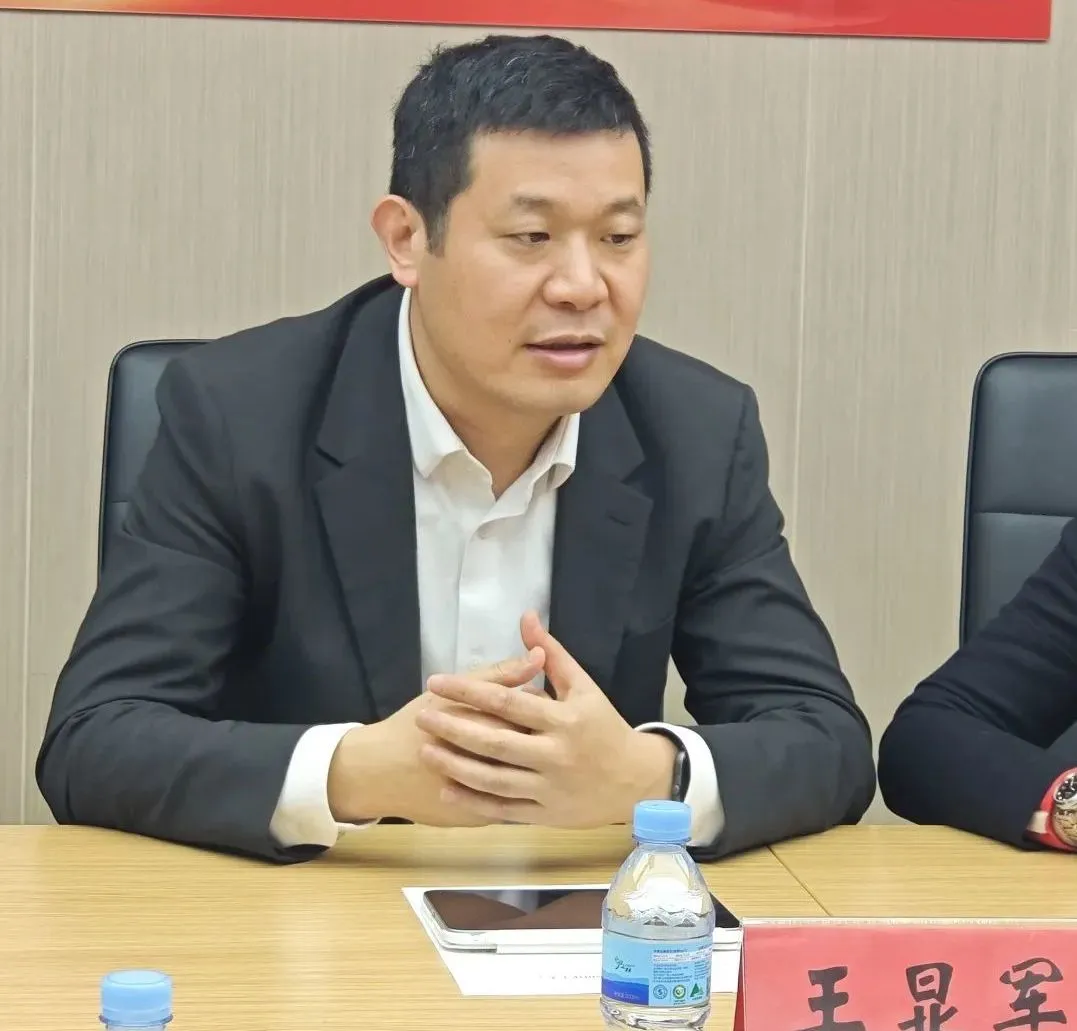 段和段动态 | 我所孟荻主任出席福田区司法局、律工委2025年新春座谈会 段和段动态 | 我所孟荻主任出席福田区司法局、律工委2025年新春座谈会