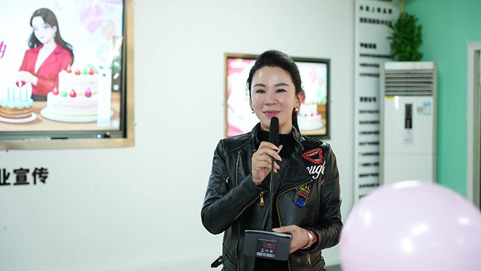 春风送暖 与爱同行 | 优吸环保国际妇女节盛典暨第一季度生日嘉年华 春风送暖 与爱同行 | 优吸环保国际妇女节盛典暨第一季度生日嘉年华