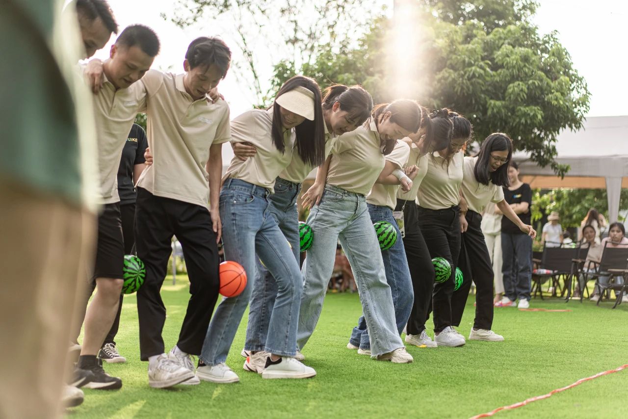 以青春之名,赴時(shí)代之約:致富捷科技客戶的一封信! 以青春之名,赴時(shí)代之約:致富捷科技客戶的一封信!