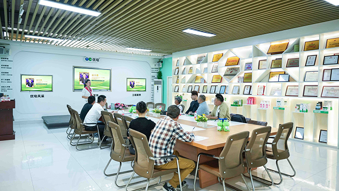优吸环保签约马来西亚加盟商,加速迈向国际室内空气净化市场 优吸环保签约马来西亚加盟商,加速迈向国际室内空气净化市场