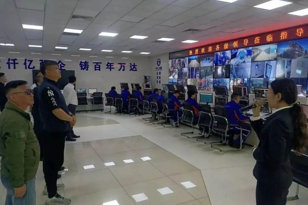 上海黑岩湖企业发展有限公司董事长郑爱民一行莅临集团广饶市场参观考察 上海黑岩湖企业发展有限公司董事长郑爱民一行莅临集团广饶市场参观考察