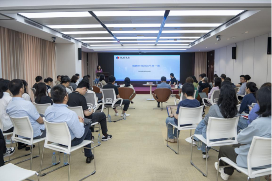 鲲鹏大讲堂 | 鲲鹏沙龙开讲啦:唠唠机器人产业那些事儿 鲲鹏大讲堂 | 鲲鹏沙龙开讲啦:唠唠机器人产业那些事儿