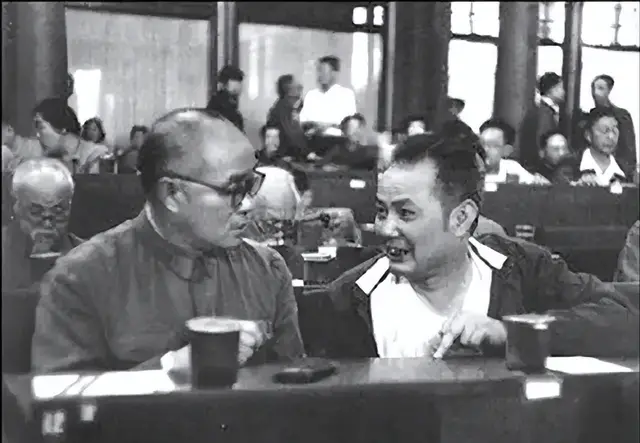 叶剑英泪洒庐山会议:老彭,主席健在时你就这样,将来党内谁还管得了你 叶剑英泪洒庐山会议:老彭,主席健在时你就这样,将来党内谁还管得了你