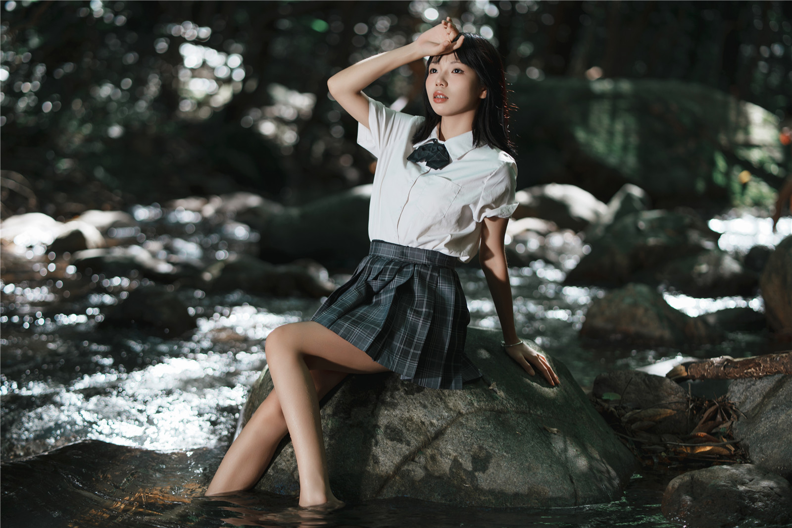 10mm F2.8 II