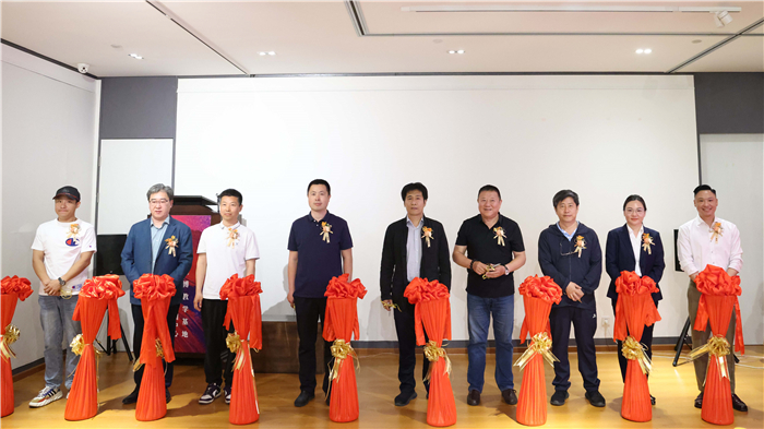珠宝国检集团培训中心弘钰博教学基地揭牌仪式在京举行 ——以文化为基 共筑珠宝教育新生态 珠宝国检集团培训中心弘钰博教学基地揭牌仪式在京举行 ——以文化为基 共筑珠宝教育新生态