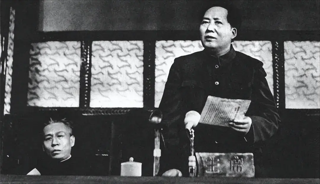 斯诺问毛泽东:你何时感觉要把刘少奇从政治上搞掉? 斯诺问毛泽东:你何时感觉要把刘少奇从政治上搞掉?