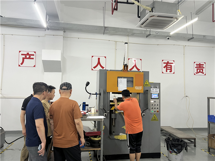 深化产业合作,创新产业新势能—中国金谷金贵金属集团有限公司赴广西黄金珠宝产业园考察交流 深化产业合作,创新产业新势能—中国金谷金贵金属集团有限公司赴广西黄金珠宝产业园考察交流