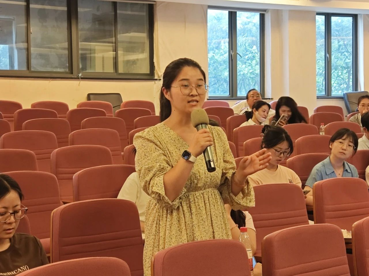 数智进阶 近50家优质企业聚焦AI提效实践 数智进阶 近50家优质企业聚焦AI提效实践