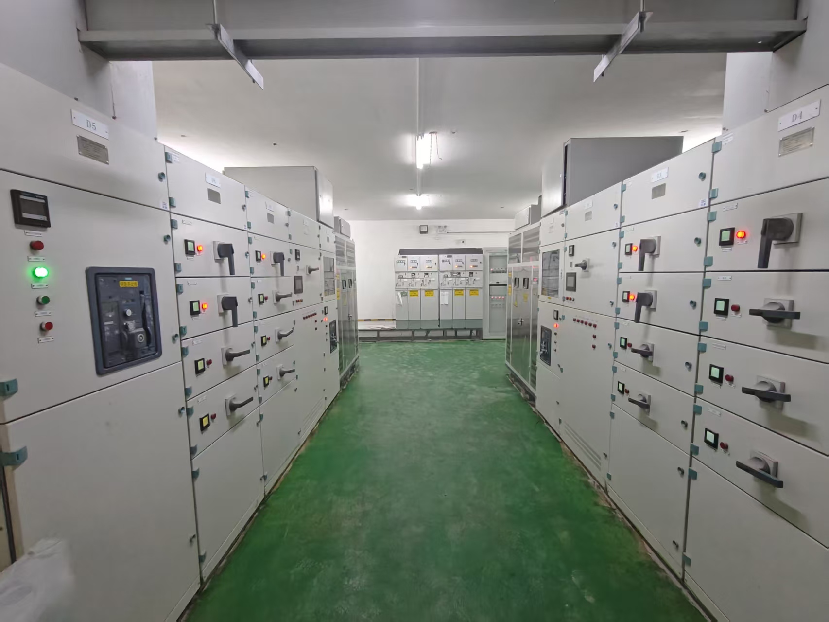 喜报:绿城桂语朝阳东风村K3项目正式送电成功! 喜报:绿城桂语朝阳东风村K3项目正式送电成功!