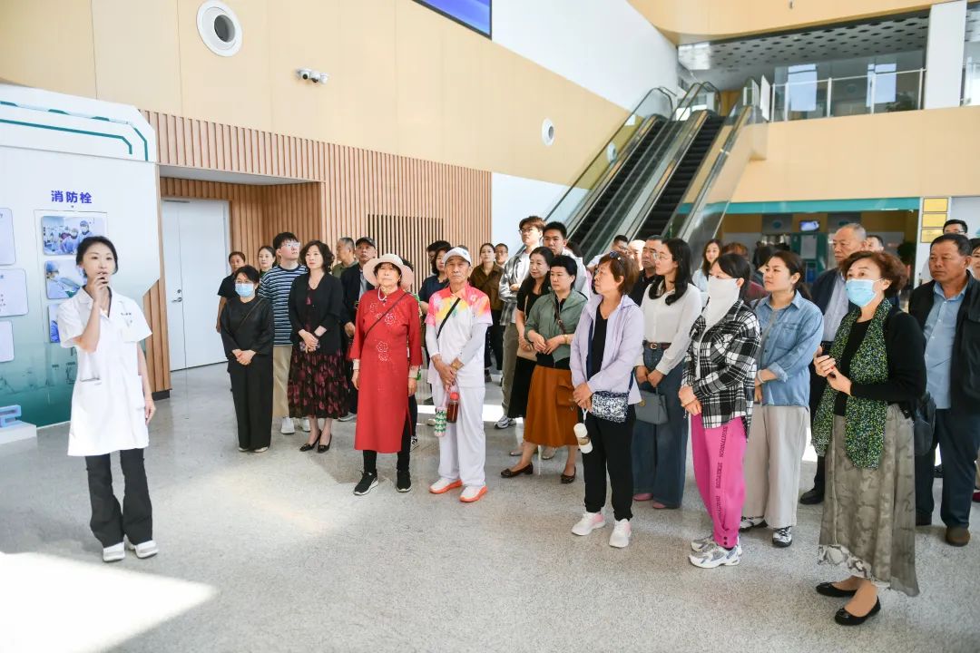 醫(yī)養(yǎng)健康集團圓滿舉辦職工家屬開放日活動