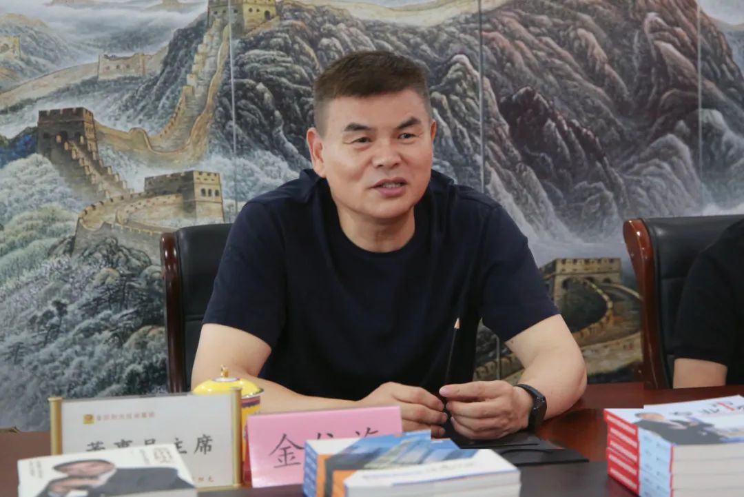 黑龙江齐齐哈尔市富拉尔基区委书记杨文波一行莅临集团杭州总部参观考察