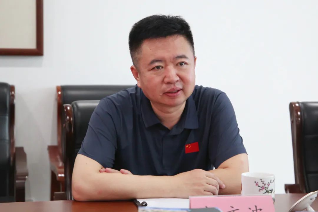 黑龙江齐齐哈尔市富拉尔基区委书记杨文波一行莅临集团杭州总部参观考察