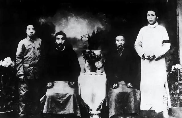 罗一秀与毛主席夫妻3年,名分虽没被承认,50年主席为她破例一回 罗一秀与毛主席夫妻3年,名分虽没被承认,50年主席为她破例一回