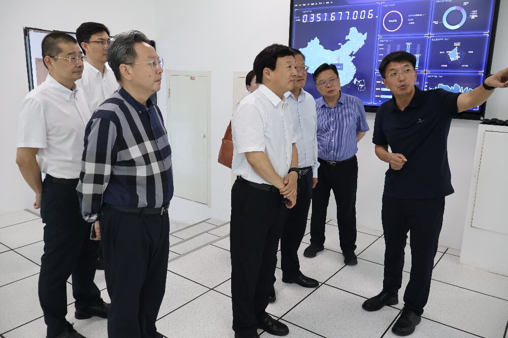 市政协副主席陈贵云一行莅临万普隆调研指导 市政协副主席陈贵云一行莅临万普隆调研指导