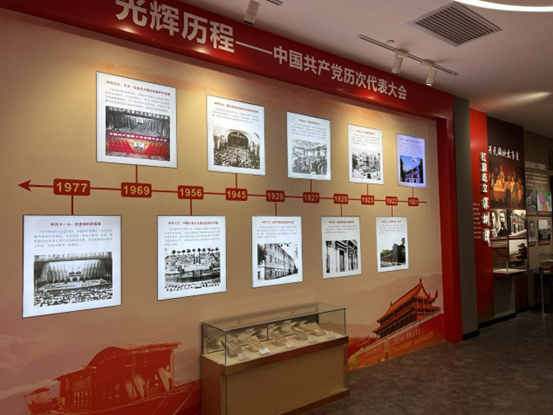 余彭年慈善基金会党员参加深圳市慈善行业联合党委2025年度重点工作推进会暨主题党日活动 余彭年慈善基金会党员参加深圳市慈善行业联合党委2025年度重点工作推进会暨主题党日活动
