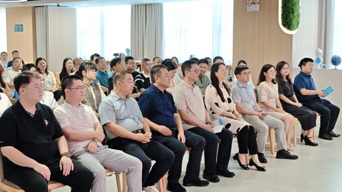 悠·图书馆(翠竹街道珠宝图书馆)璀璨启幕暨珠宝产业智造论坛成功举办 ——文化赋能产业,科技驱动创新 悠·图书馆(翠竹街道珠宝图书馆)璀璨启幕暨珠宝产业智造论坛成功举办 ——文化赋能产业,科技驱动创新
