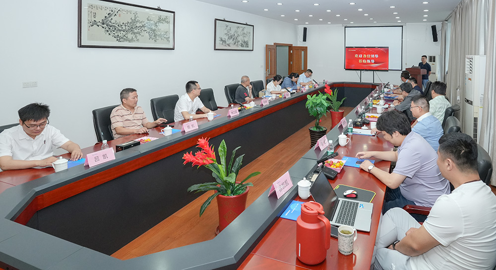 共绘蓝图 赋能未来 | 上海设计行业领导专家一行莅临考察指导