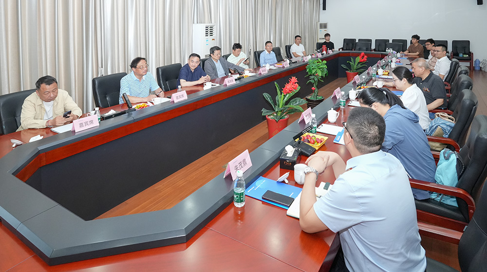 共绘蓝图 赋能未来 | 上海设计行业领导专家一行莅临考察指导