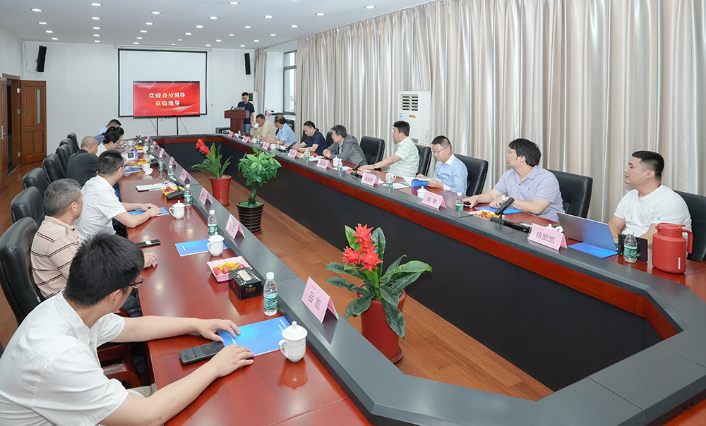 共绘蓝图 赋能未来 | 上海设计行业领导专家一行莅临考察指导