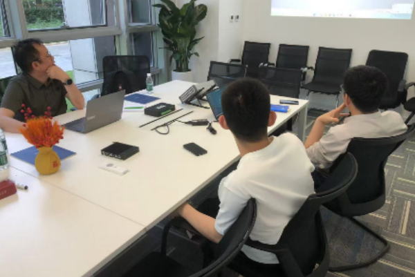 北京某科技公司领导莅临新超仁达参观交流，探讨未来合作规划