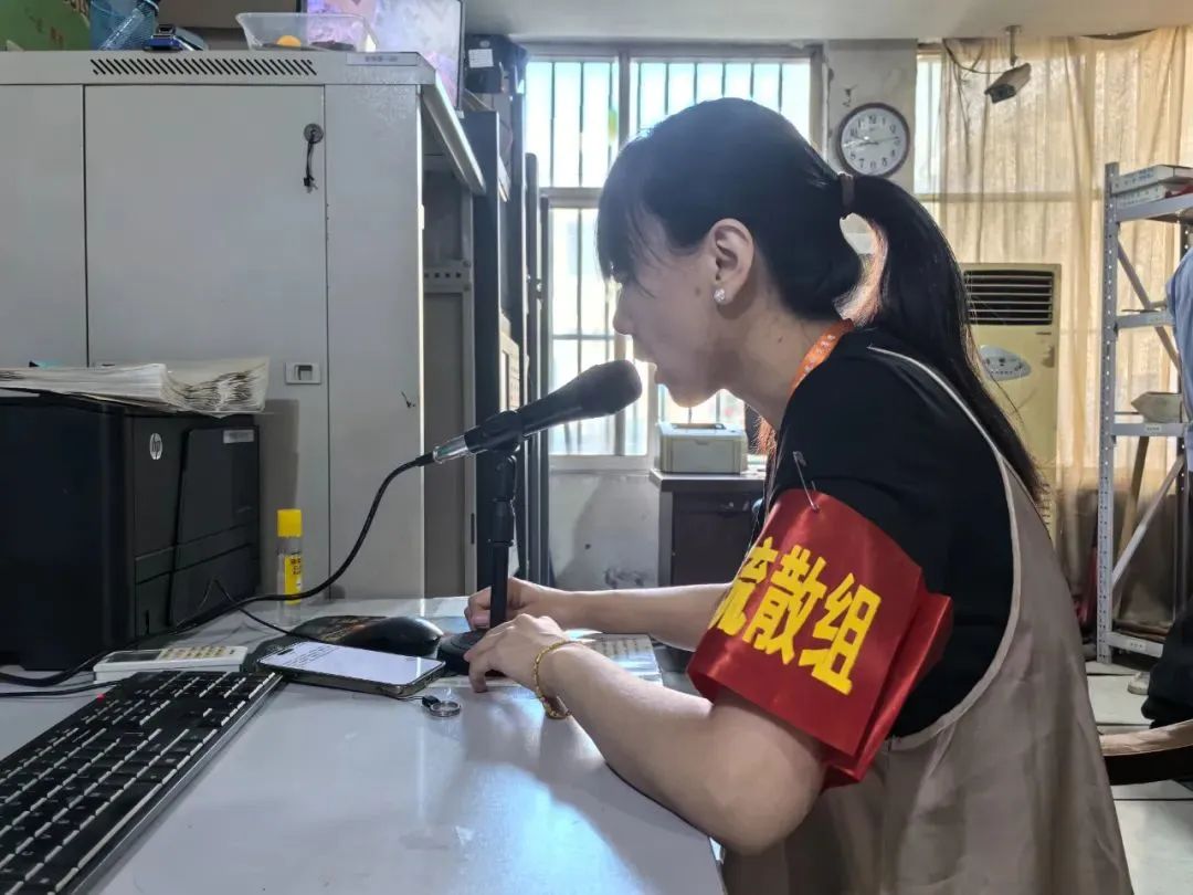 集团济南市场开展消防实战演练 集团济南市场开展消防实战演练