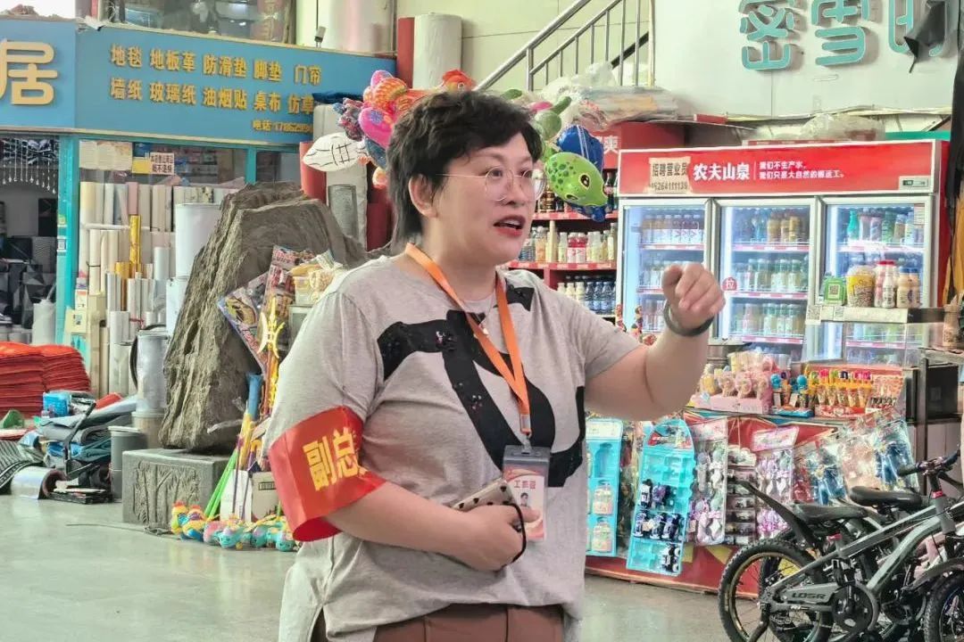 集团济南市场开展消防实战演练 集团济南市场开展消防实战演练