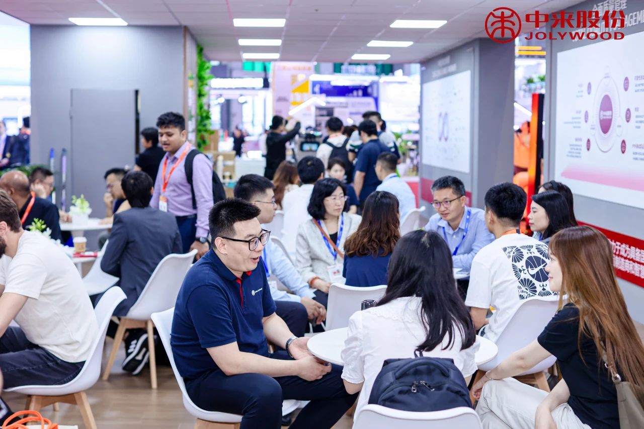 破局·创新·引领——中来应用BU在SNEC 2025再树行业标杆 破局·创新·引领——中来应用BU在SNEC 2025再树行业标杆