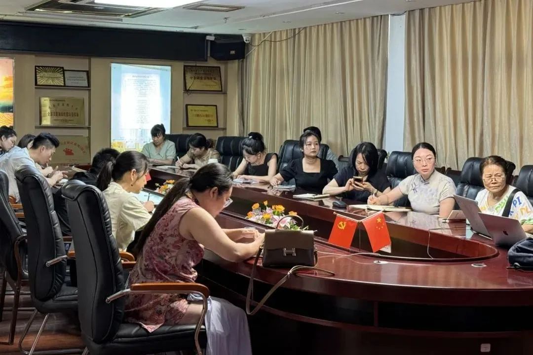 集团重庆市场电商赋能定制化培训重磅开启 助力商户抢占线上新蓝海 集团重庆市场电商赋能定制化培训重磅开启 助力商户抢占线上新蓝海