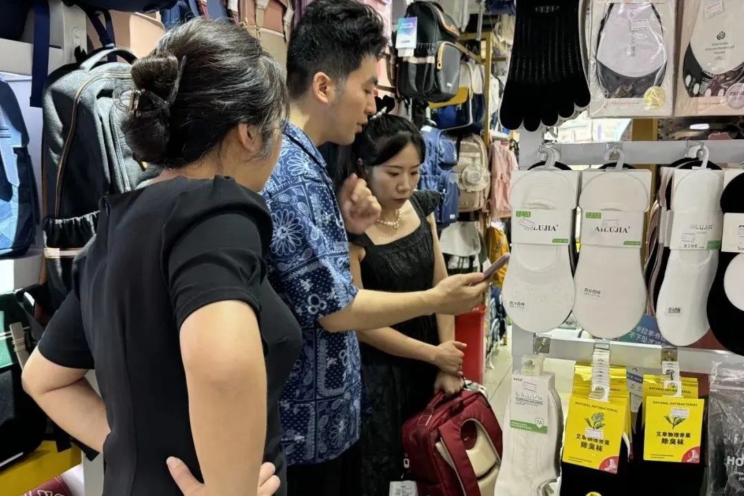 集团重庆市场电商赋能定制化培训重磅开启 助力商户抢占线上新蓝海 集团重庆市场电商赋能定制化培训重磅开启 助力商户抢占线上新蓝海