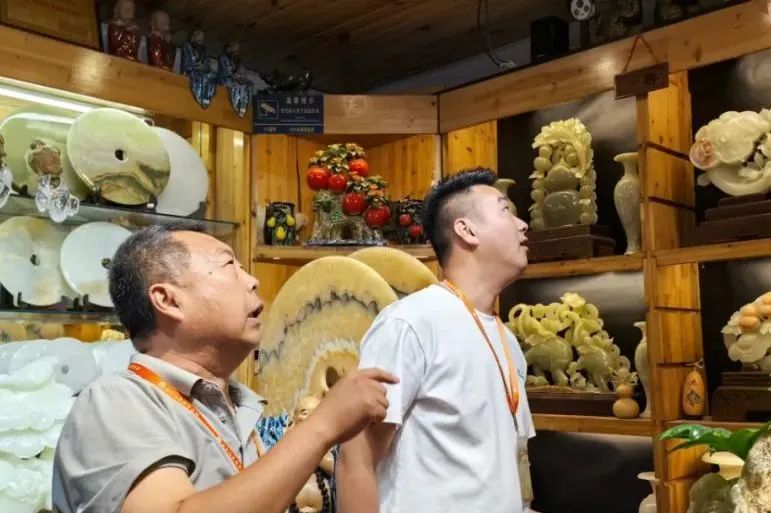 集团济南市场开展夏季用电安全专项检查 集团济南市场开展夏季用电安全专项检查