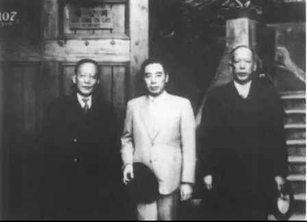 他因延安整风被错误处决,毛主席得知大为震怒,49年后终于平反昭雪 他因延安整风被错误处决,毛主席得知大为震怒,49年后终于平反昭雪