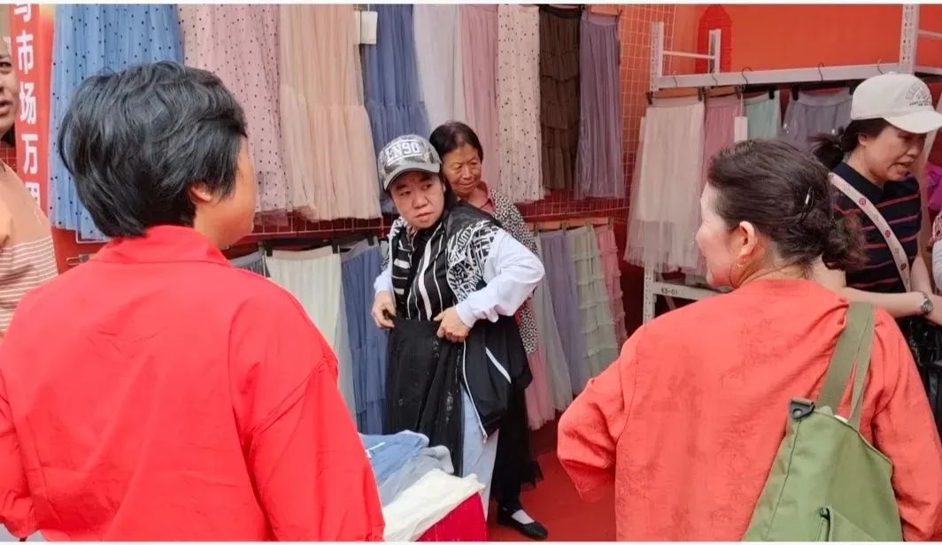 义乌-文登商贸对接会开启啦! 义乌-文登商贸对接会开启啦!