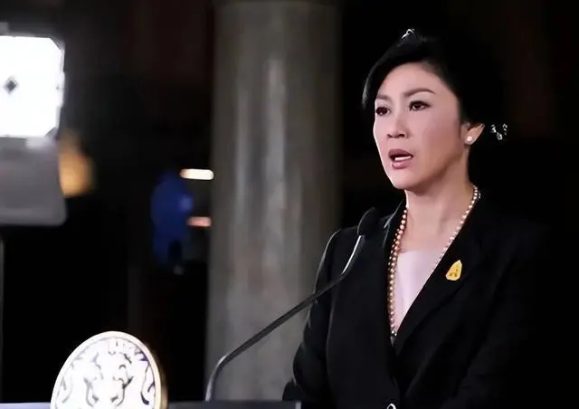 普京都惊叹:泰国流亡女总理变成中国公司董事长,其传奇让人称赞 普京都惊叹:泰国流亡女总理变成中国公司董事长,其传奇让人称赞