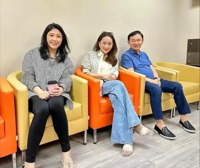 普京都惊叹:泰国流亡女总理变成中国公司董事长,其传奇让人称赞 普京都惊叹:泰国流亡女总理变成中国公司董事长,其传奇让人称赞