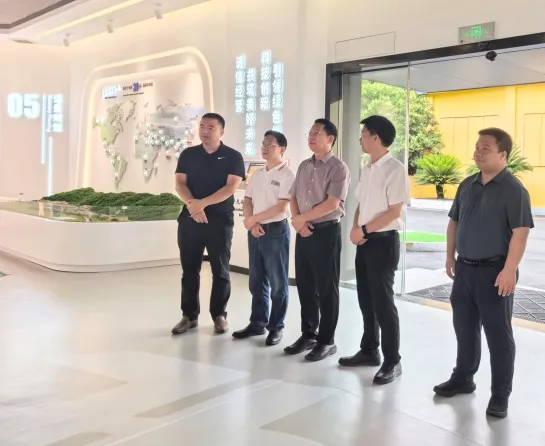 校企合作、访企拓岗 || 我院与福建省展化化工有限公司携手共建研发中心（转载）