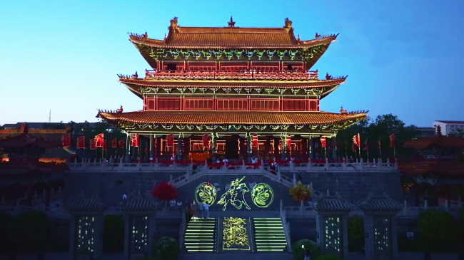 走进许昌,夜游三国,赢康科影达参与打造春秋楼投影秀 走进许昌,夜游三国,赢康科影达参与打造春秋楼投影秀