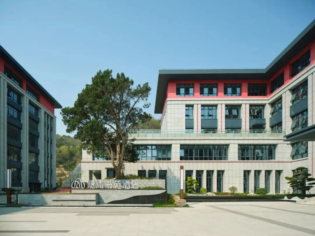 四店齐发,闪耀山海,东呈度假版图越拼越美! 四店齐发,闪耀山海,东呈度假版图越拼越美!