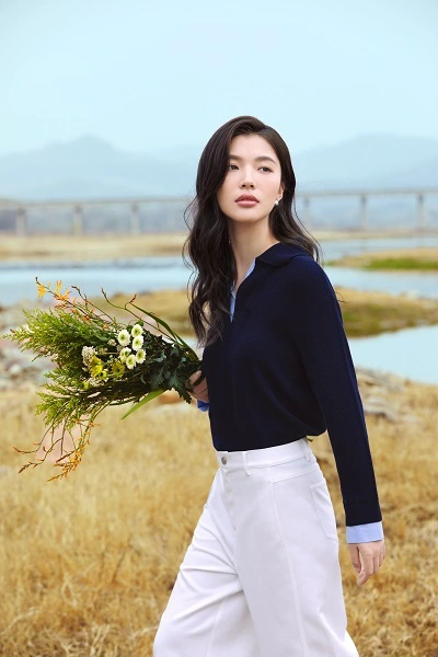 娅丽达30周年:以多维创新重塑行业标杆,引领轻熟女性着装新范式 娅丽达30周年:以多维创新重塑行业标杆,引领轻熟女性着装新范式