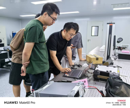 LabSpec 4 Hi-Res Spectrometer, School of Physics and Information Engineering, Fuzhou University LabSpec 4 Hi-Res Spectrometer, School of Physics and Information Engineering, Fuzhou University