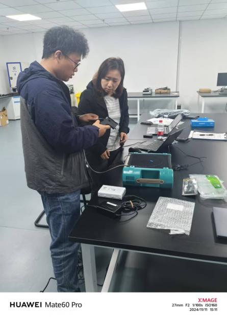 Yangtze River Delta Solar Photovoltaic Innovation Center Portable Solar Spectrometer Fieldspec 4 std Yangtze River Delta Solar Photovoltaic Innovation Center Portable Solar Spectrometer Fieldspec 4 std