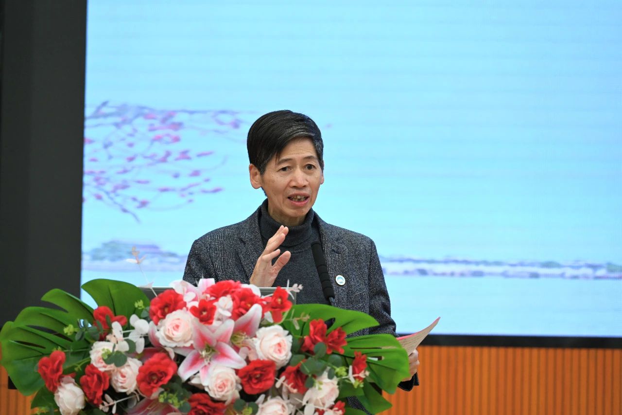 终南推荐:我的人生底气来自教书生活 | 黄景忠 终南推荐:我的人生底气来自教书生活 | 黄景忠