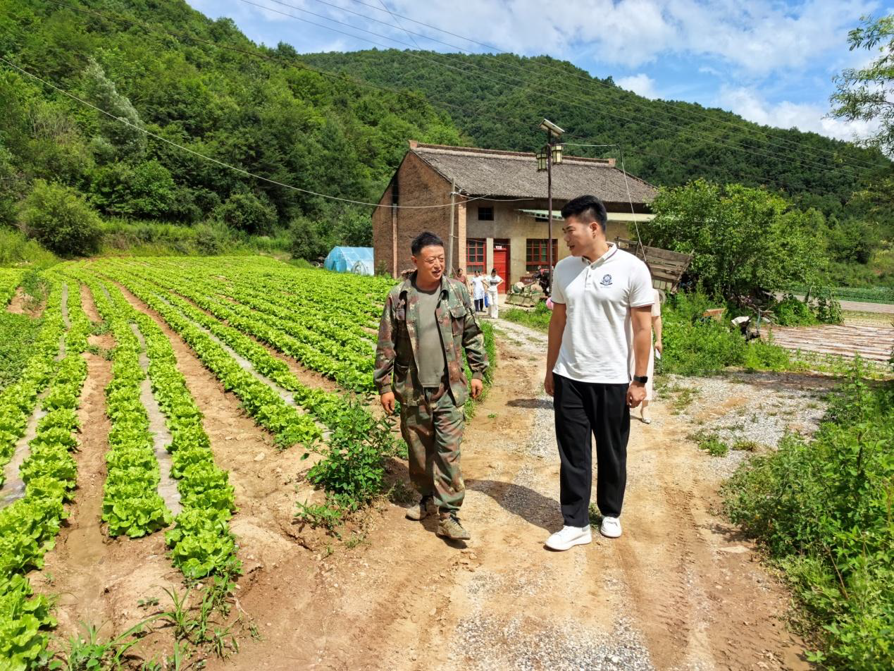 “彭年光明行动”——照亮秦岭深处 “彭年光明行动”——照亮秦岭深处