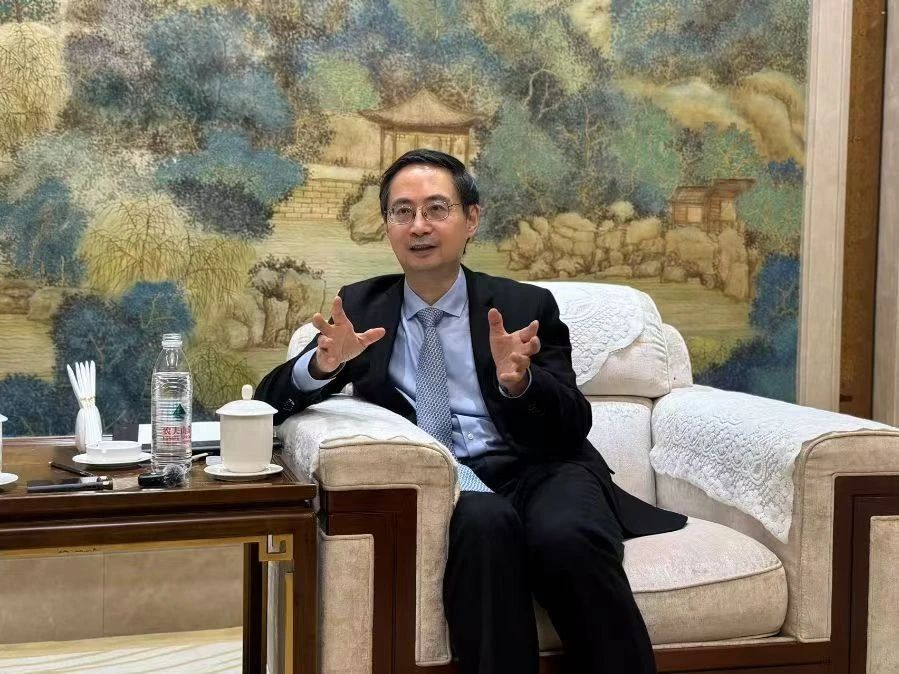 【行业观察】专访马骏:银行要把握好NDC对转型金融的催化机遇 【行业观察】专访马骏:银行要把握好NDC对转型金融的催化机遇