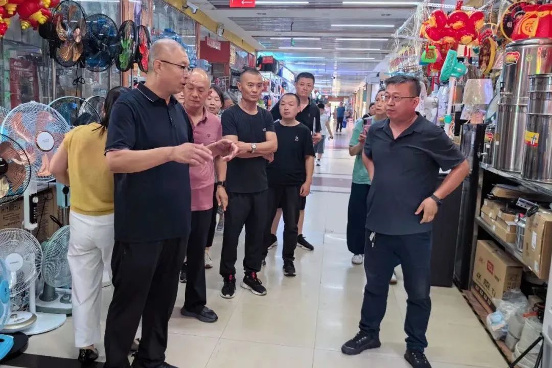 集团广饶市场开展夏季安全经营专项整治行动 集团广饶市场开展夏季安全经营专项整治行动