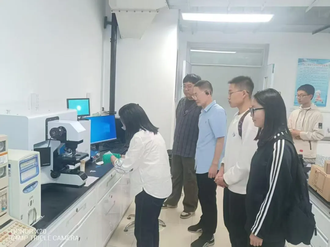 港东科技激光拉曼光谱仪安装系列（四）--------青海师范大学