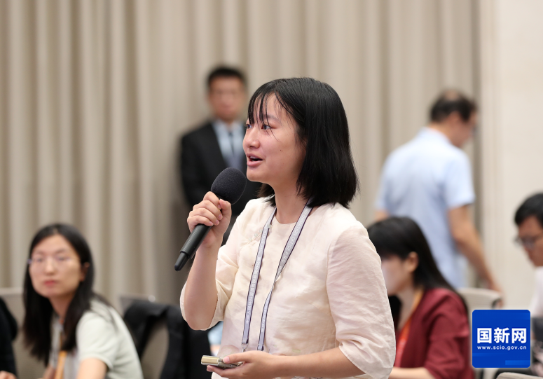 国新办举行新闻发布会介绍2025年上半年进出口情况