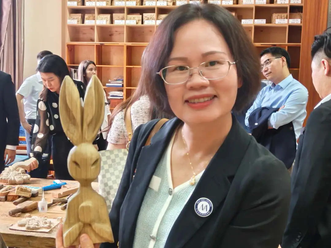 洛亚律所与大理大学成功举办交流座谈暨实习基地签约仪式