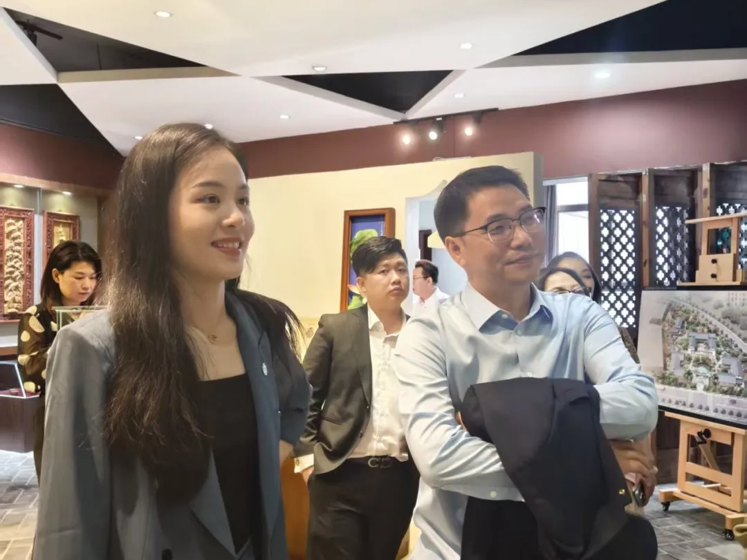 洛亚律所与大理大学成功举办交流座谈暨实习基地签约仪式